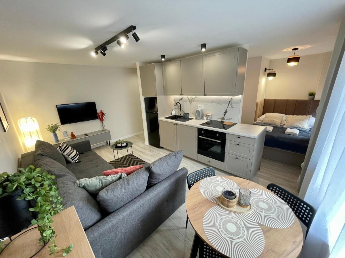 Piekny Przytulny Apartament - Blisko Akwenu Wodnego رادوم المظهر الخارجي الصورة