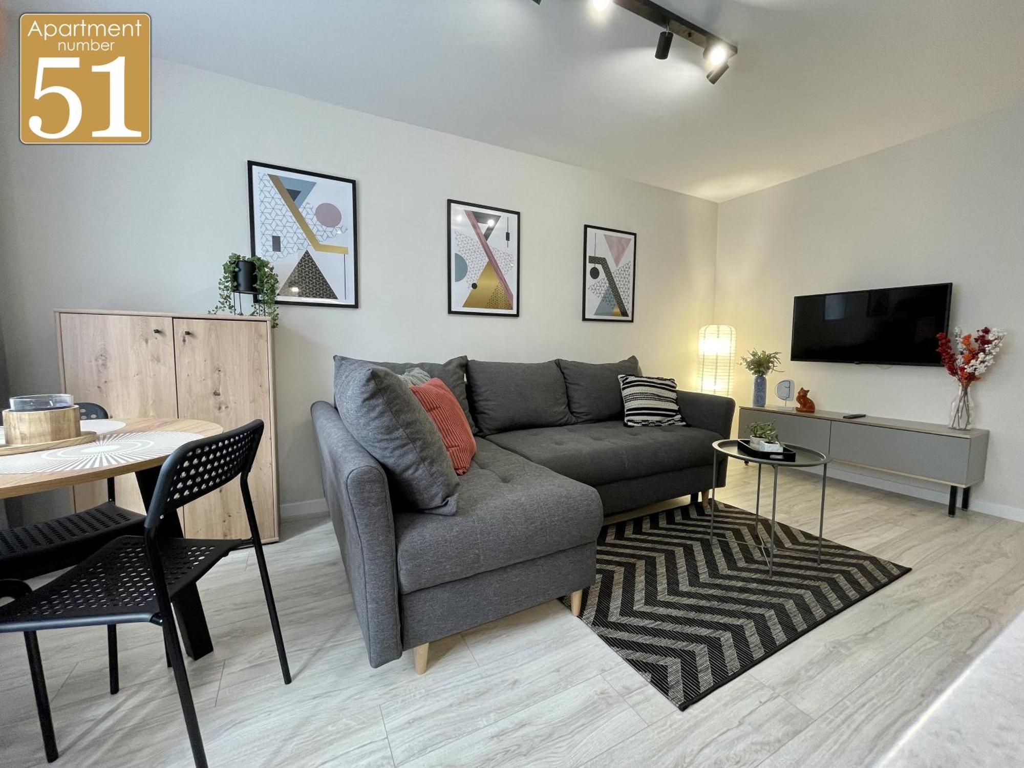 Piekny Przytulny Apartament - Blisko Akwenu Wodnego رادوم المظهر الخارجي الصورة