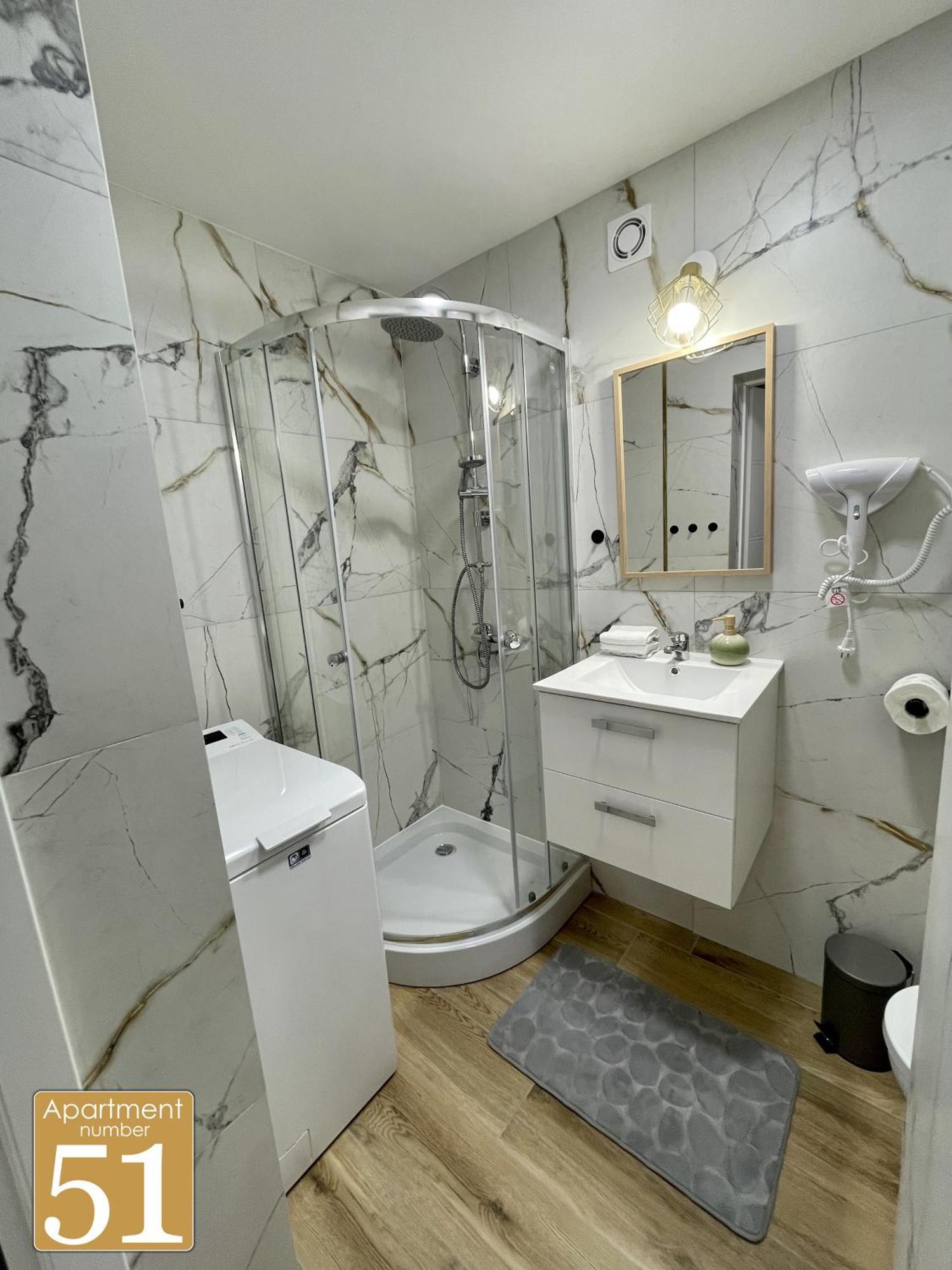Piekny Przytulny Apartament - Blisko Akwenu Wodnego رادوم المظهر الخارجي الصورة