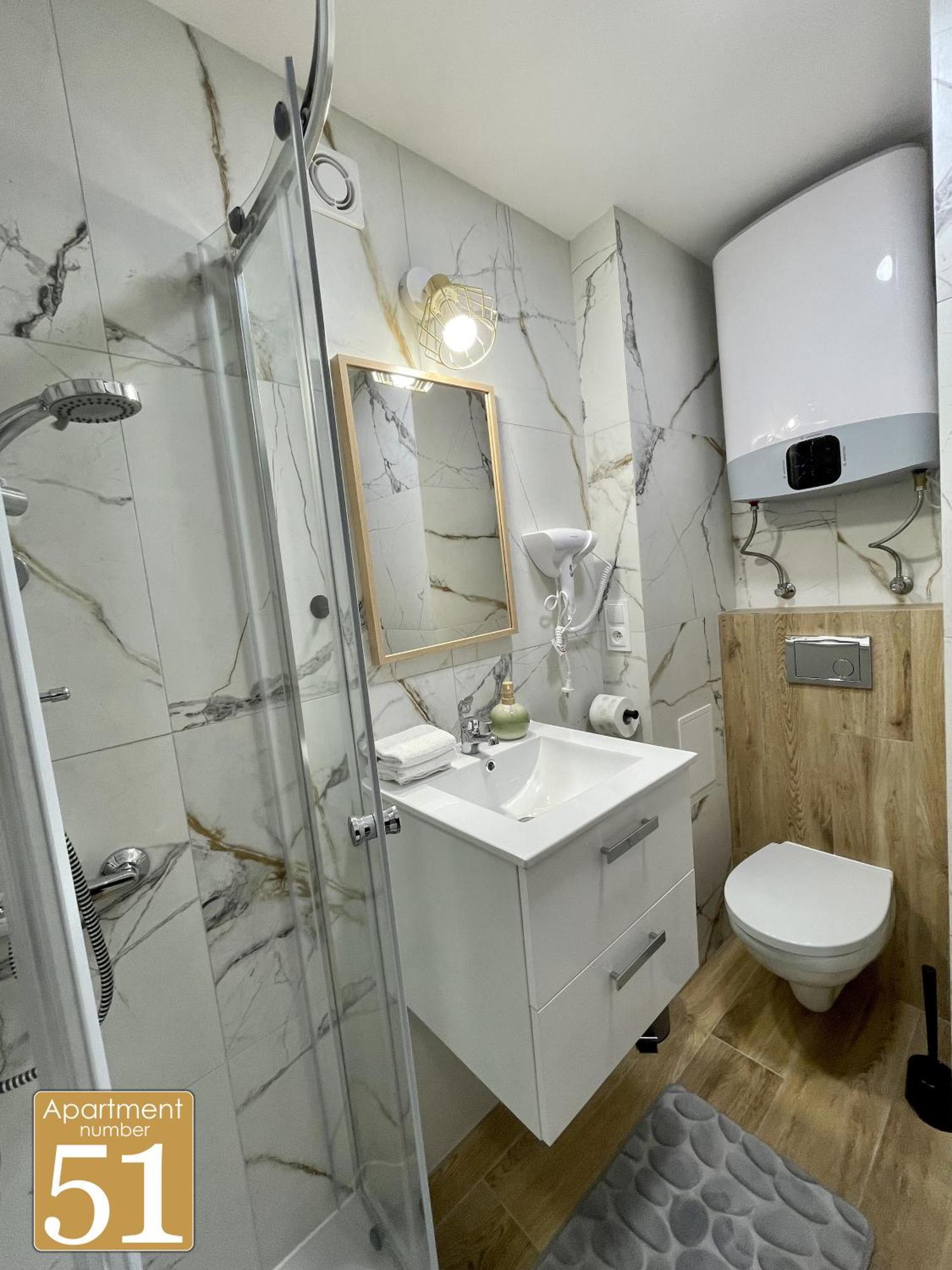 Piekny Przytulny Apartament - Blisko Akwenu Wodnego رادوم المظهر الخارجي الصورة