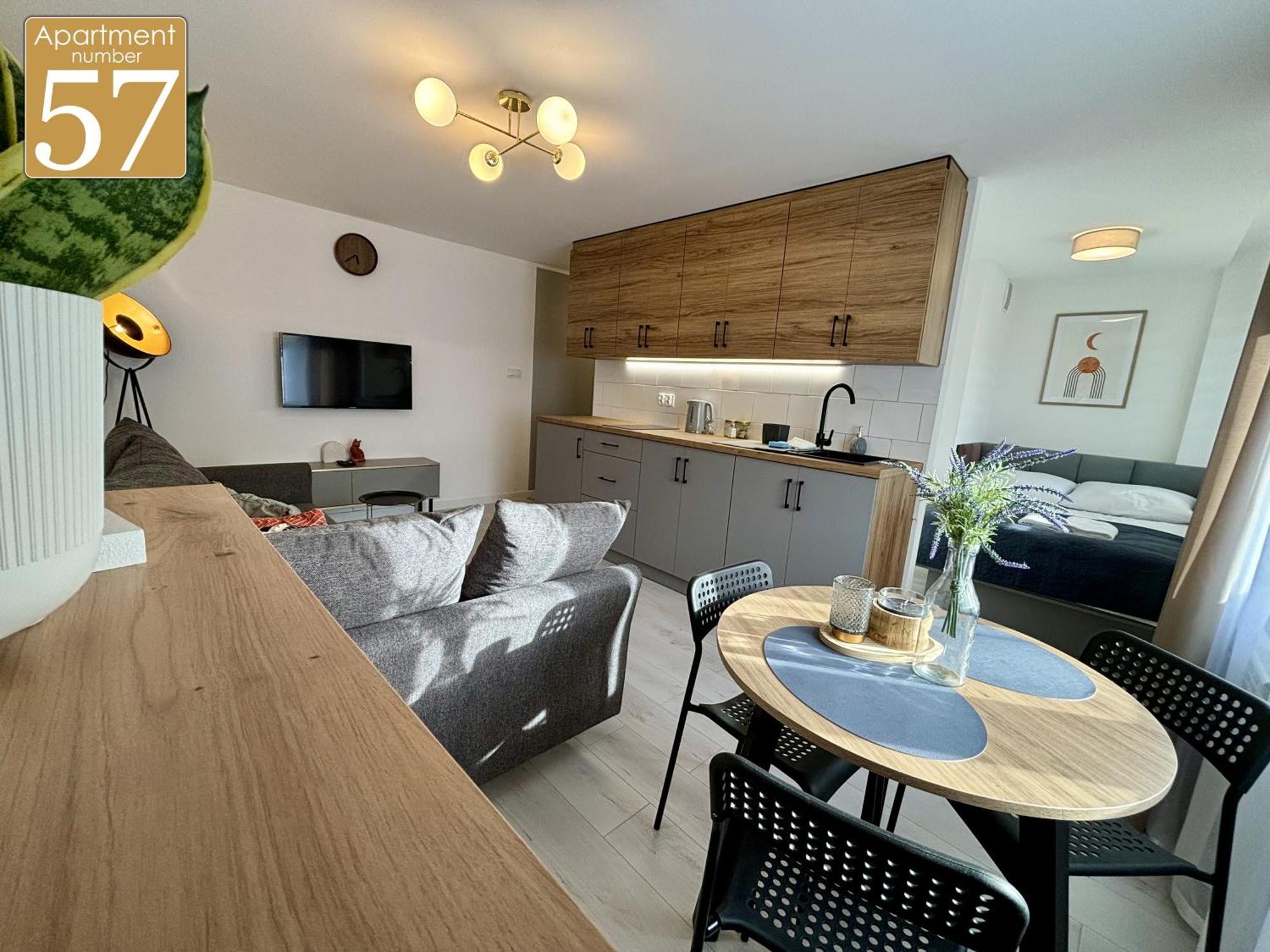 Piekny Przytulny Apartament - Blisko Akwenu Wodnego رادوم المظهر الخارجي الصورة